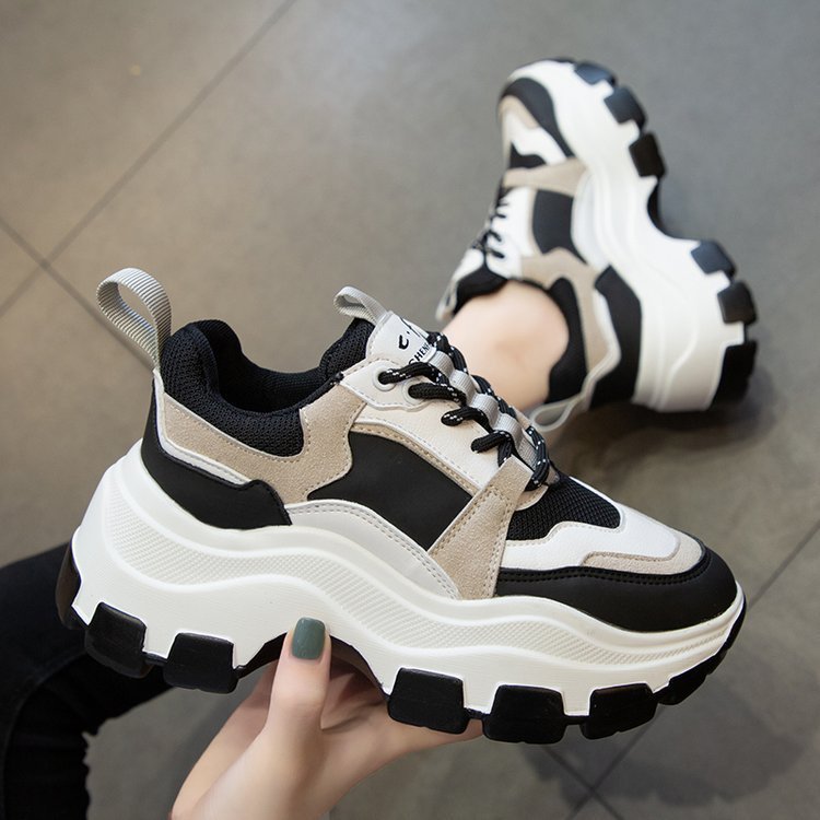 Women's platform sneakers - Image 3