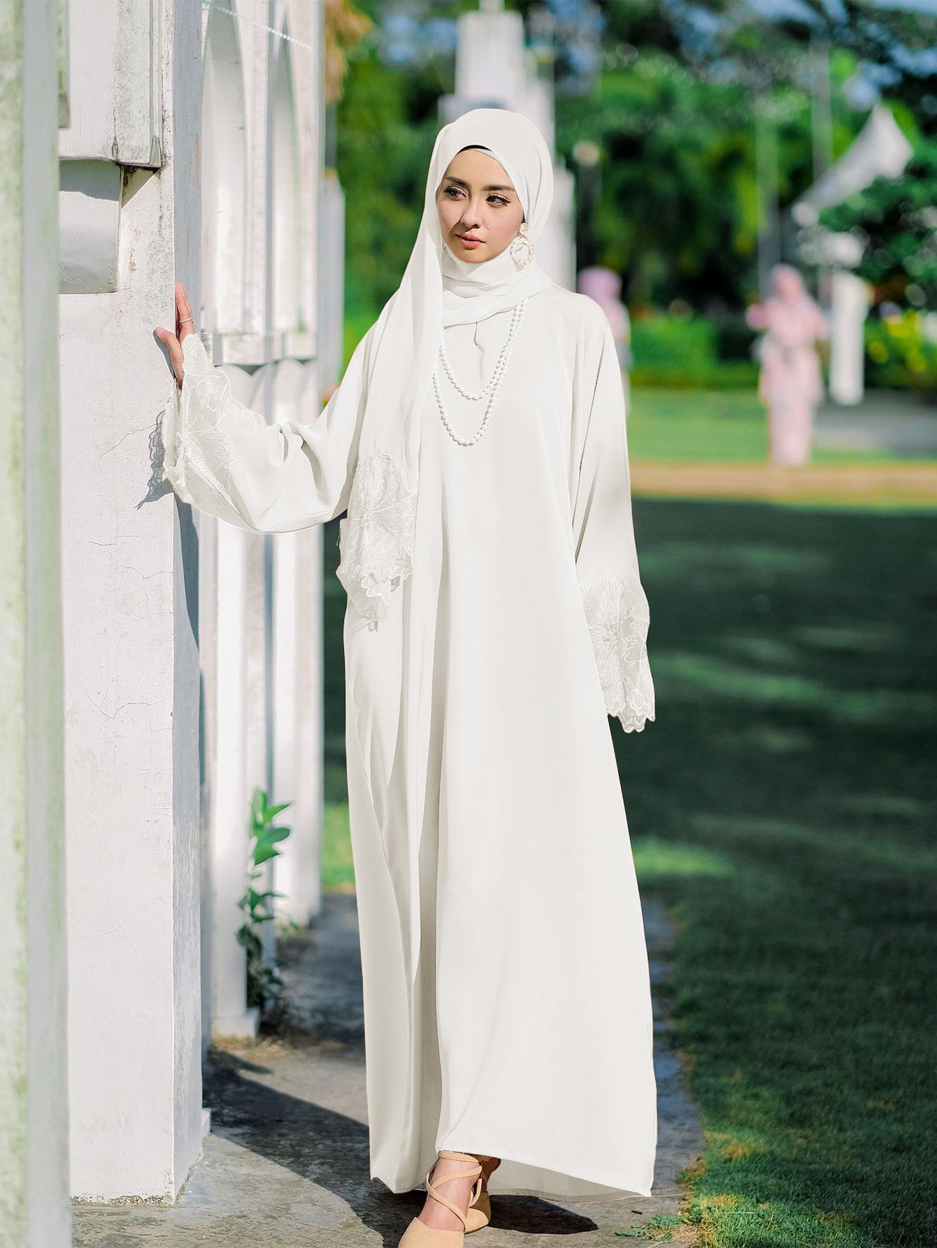 Women's Muslim Robe Malay Indonesian Dress With Headscarf - Image 6