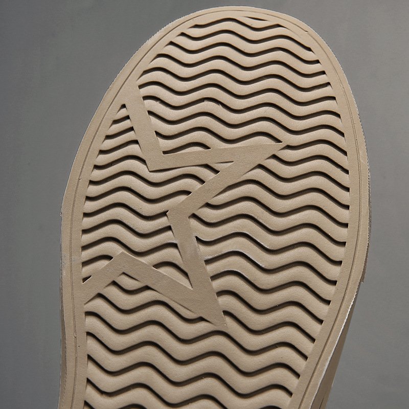 Autumn New Men's Low-top Breathable Comfortable Sports Board Shoes - Image 3